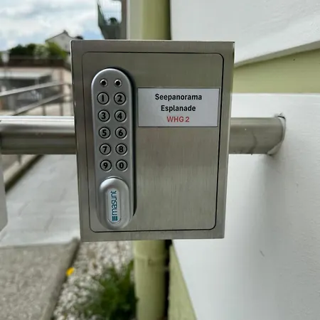 Seepanorama An Der Esplanade 2 *